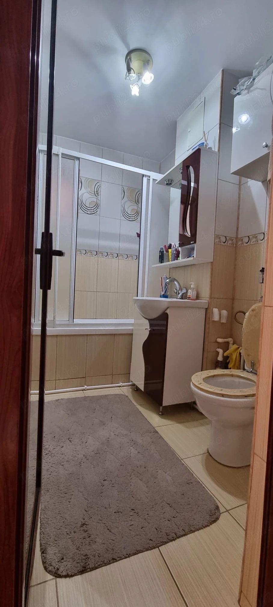 De inchiriat apartament 2 camere, Micro 20, zona 2 Cocosi, et. 6, 1900 lei - 4