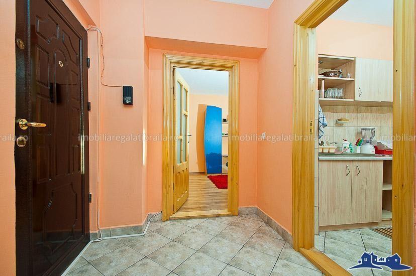 De inchiriat apartament cu 2 camere, Piata Centrala, 345 euro - 7