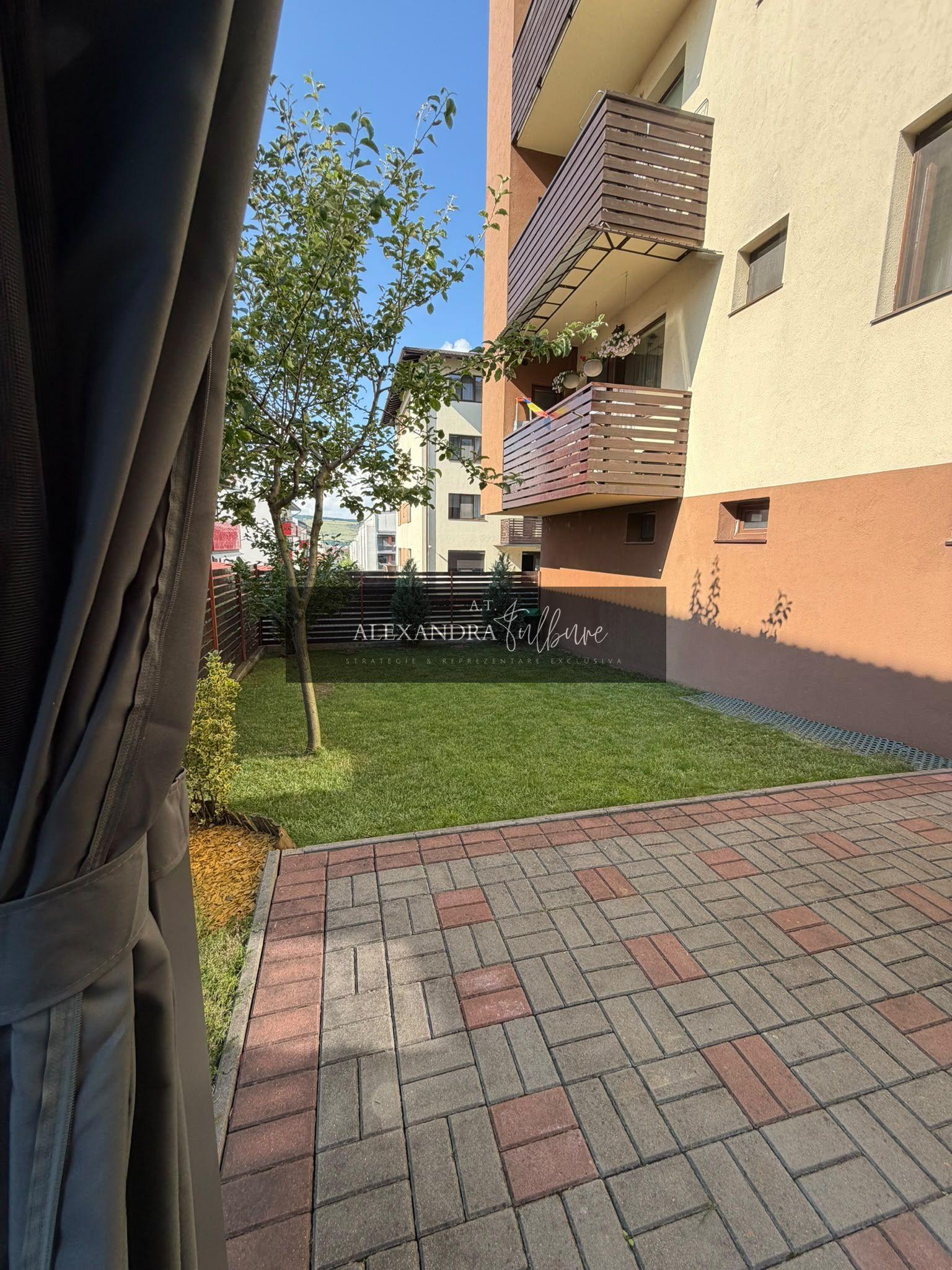 Apartament 3 camere, curte, boxa, parcare, Sub Cetate - 43