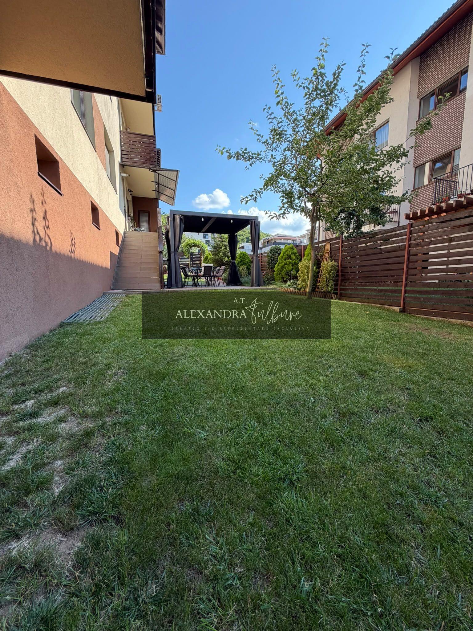 Apartament 3 camere, curte, boxa, parcare, Sub Cetate - 46