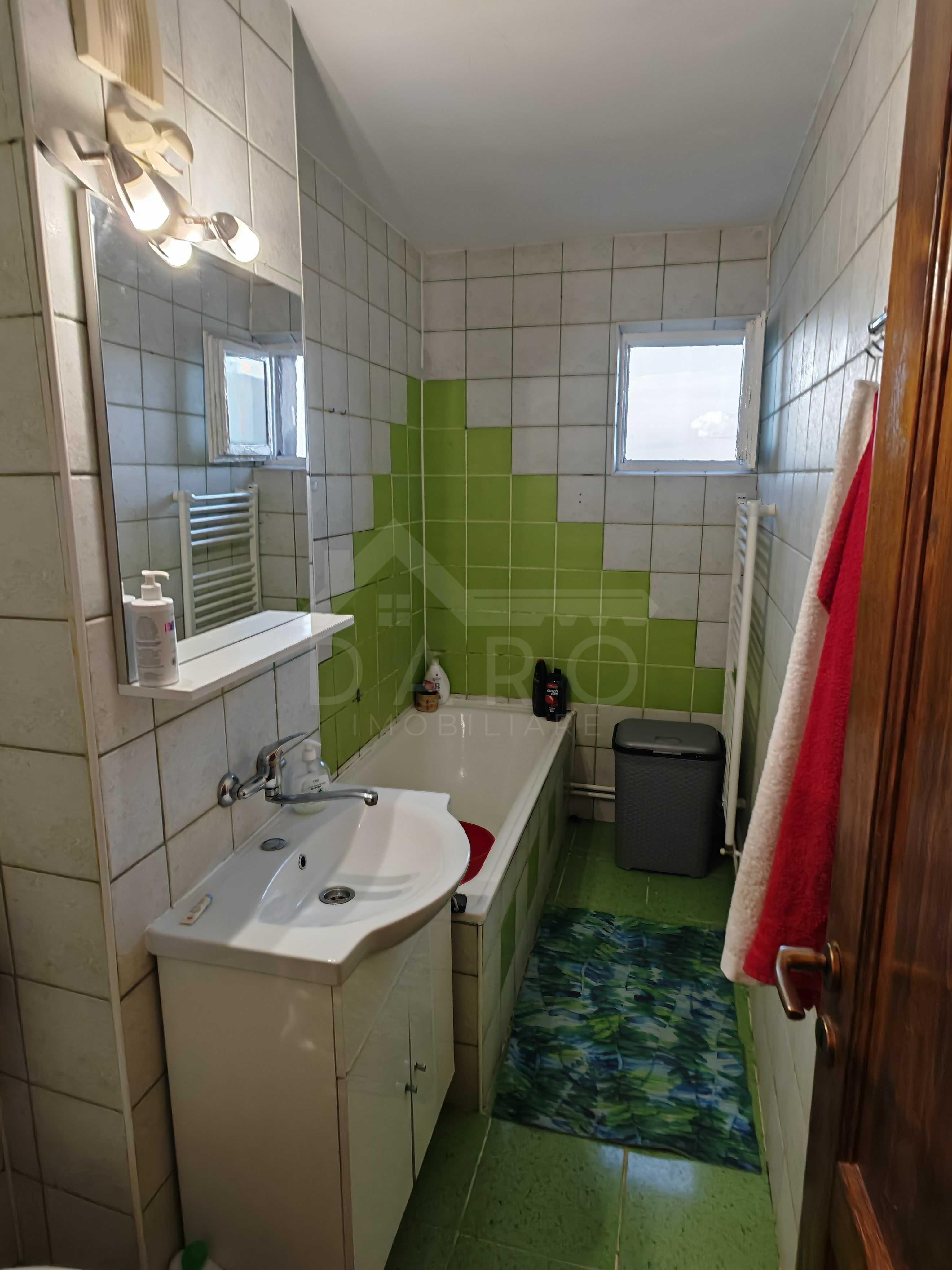 Vand apartament 3 camere - 8