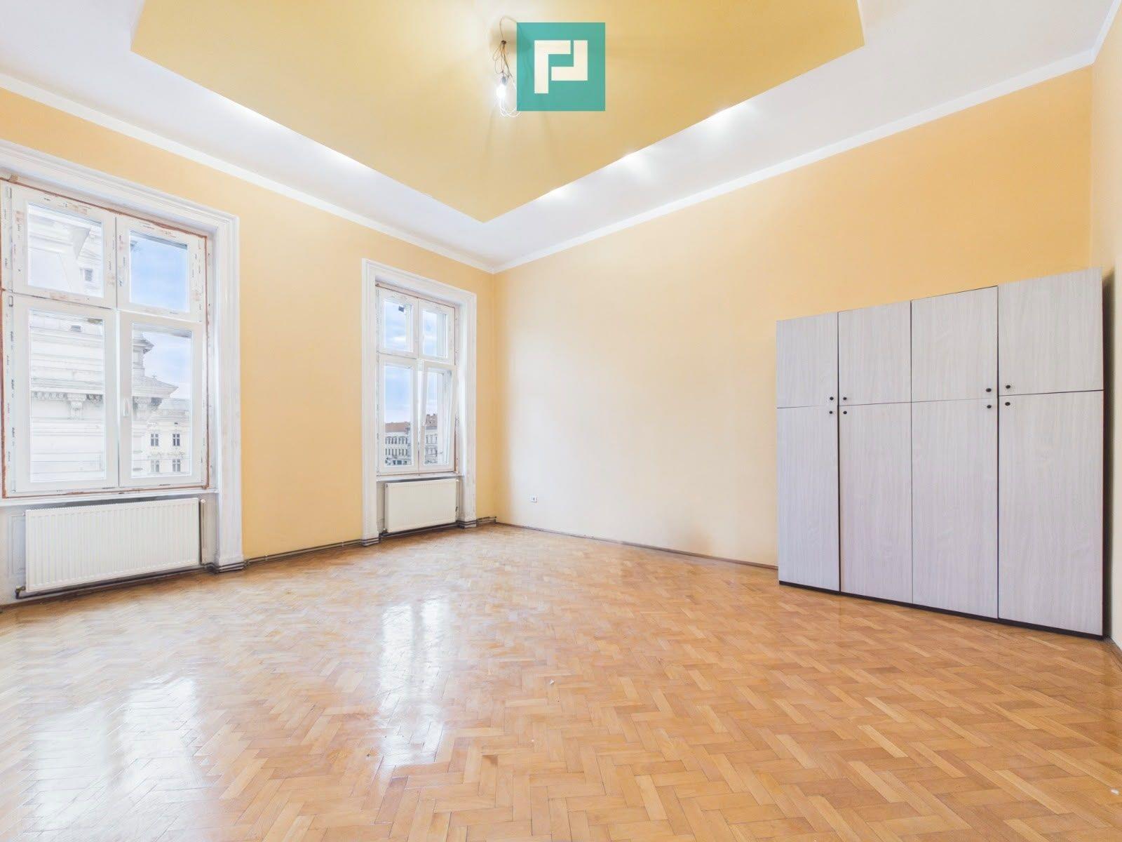 Apartament 3 camere -Ultracentral, Palatul Cenad - 1