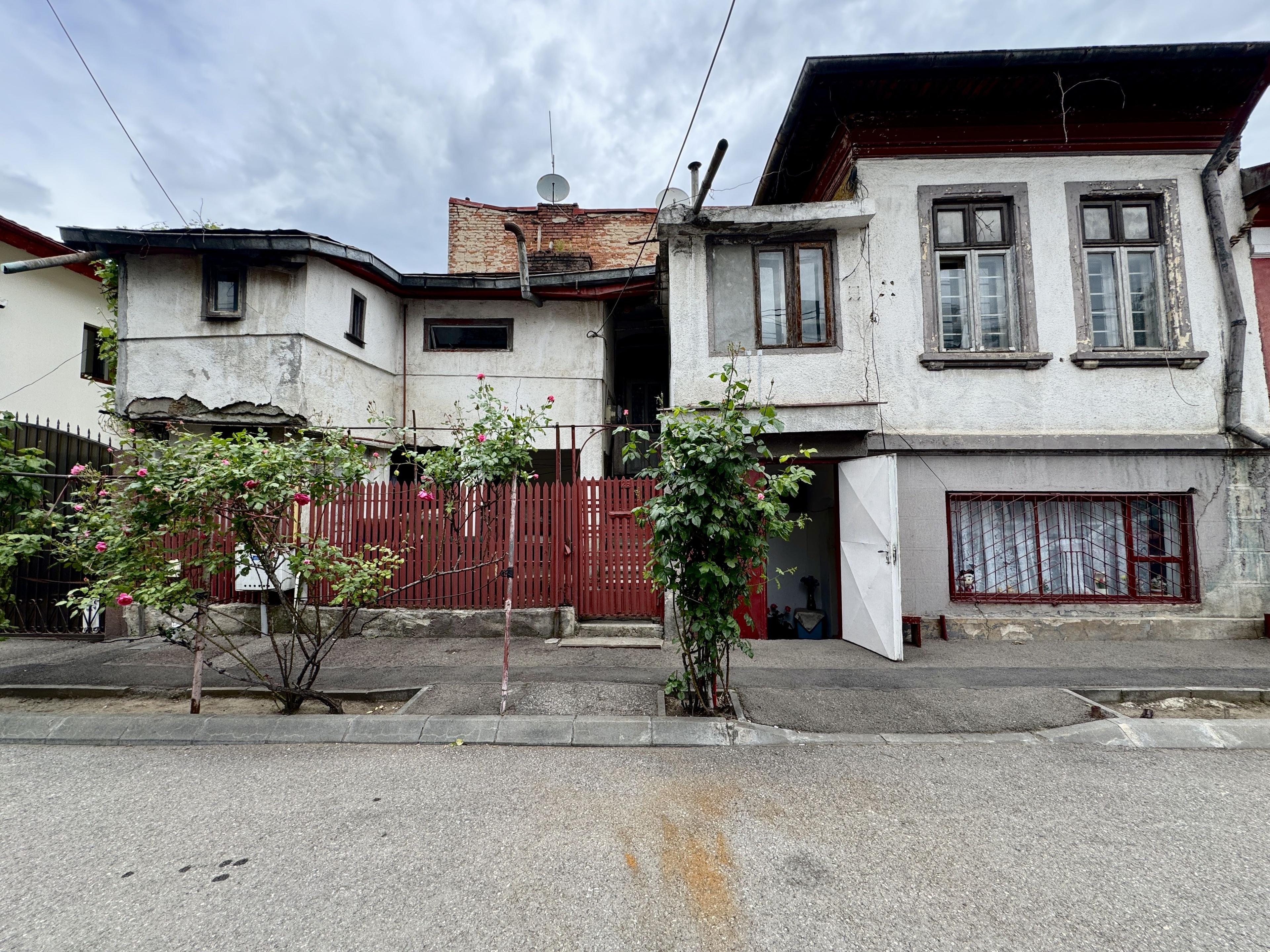 Casa Curte Individuala - Titulescu - 4