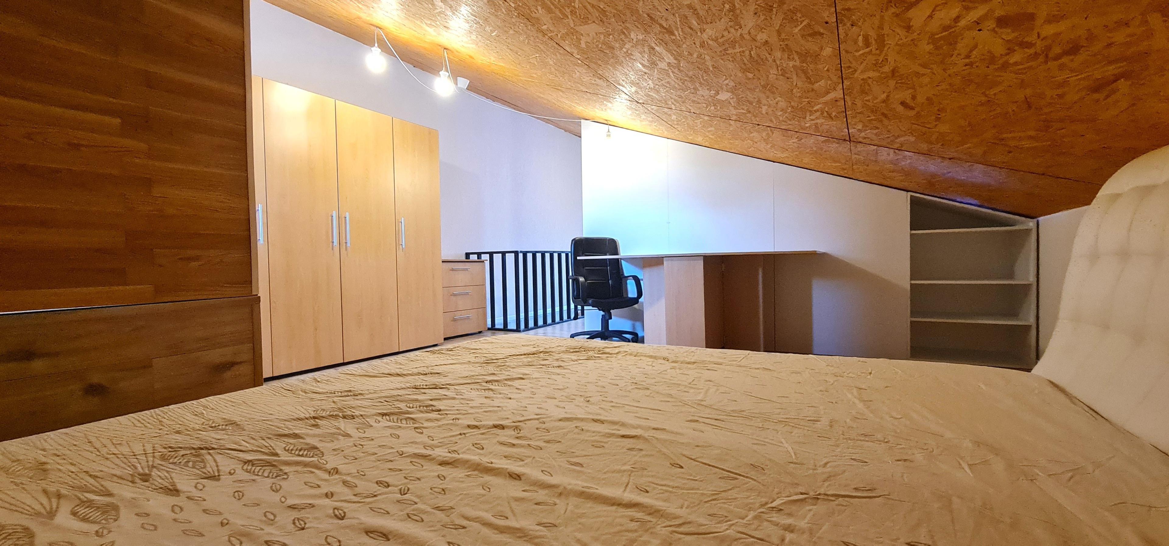 Casa semimobilata semiutilata modern cartier Izvor Tarlungeni Brasov - 13