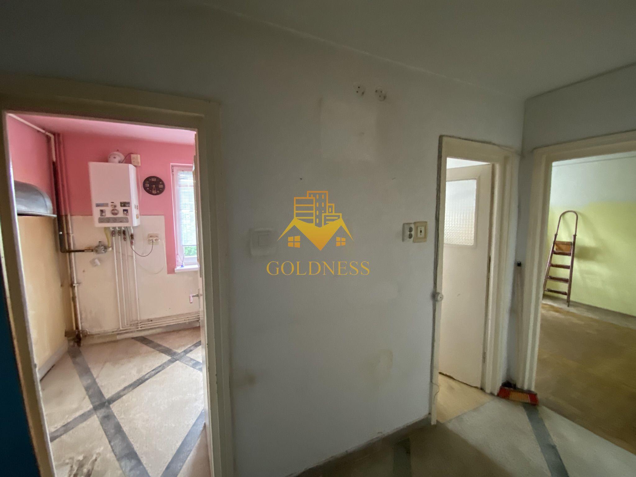 Apartament 2 camere decomandate orientat Sud, et 3/4, P-ta M. Viteazu! - 4