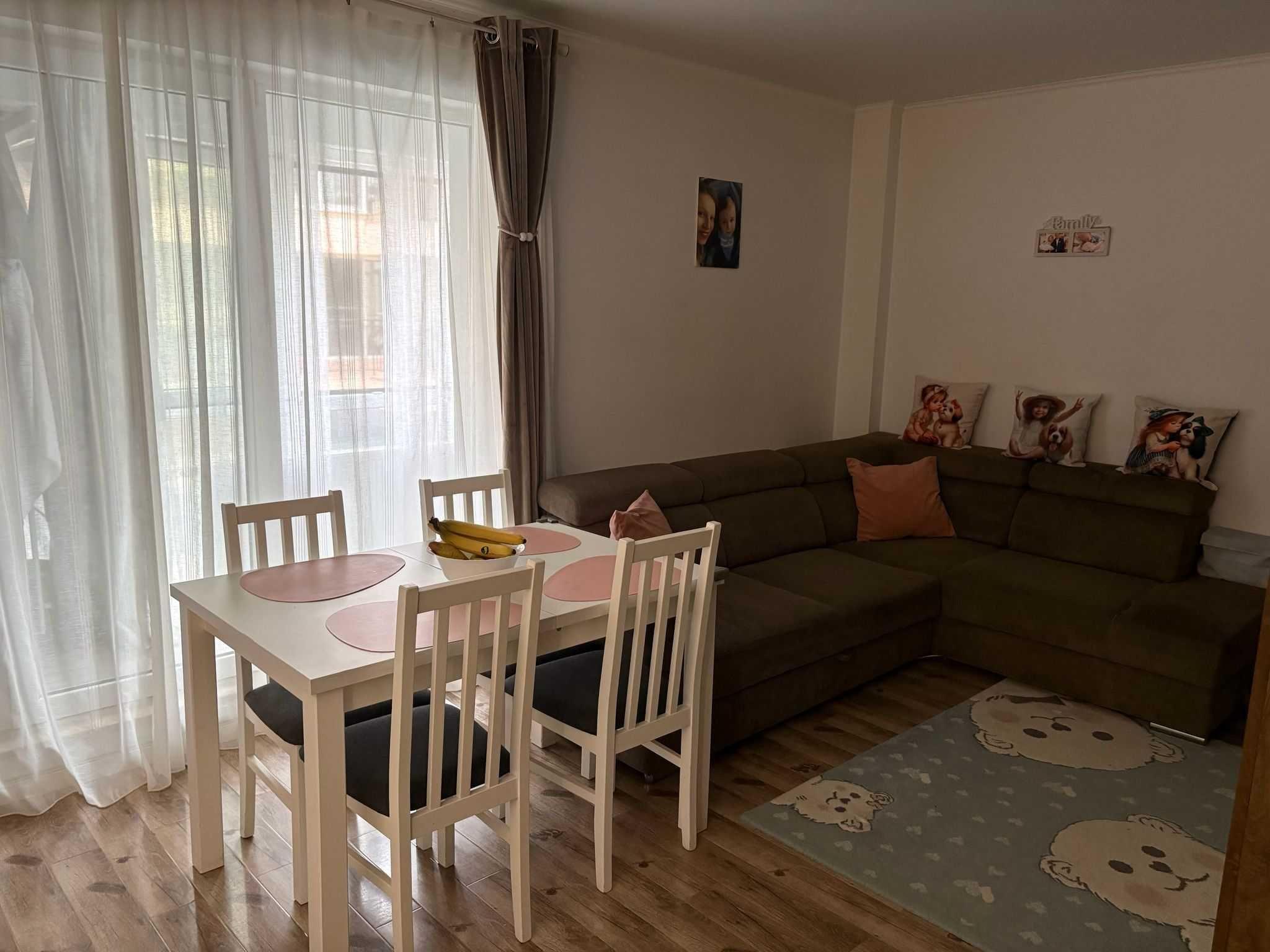 Apartament 3 camere, 2 balcoane, etaj intermediar - 2