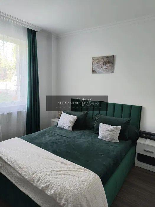 Apartament 3 camere, 2 bai, balcon, Teilor - 2