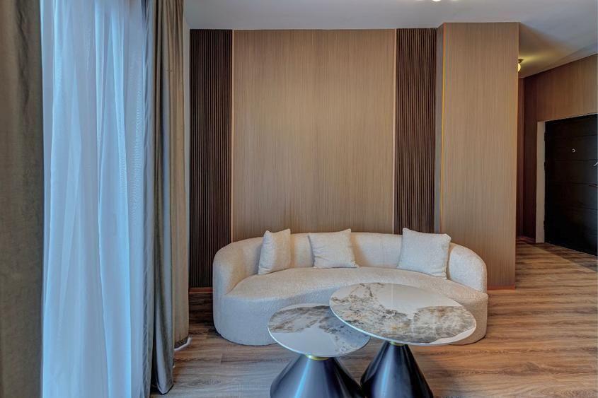Apartament de vanzare 2 camere, balcon, etaj intermediar, Eroilor - 3