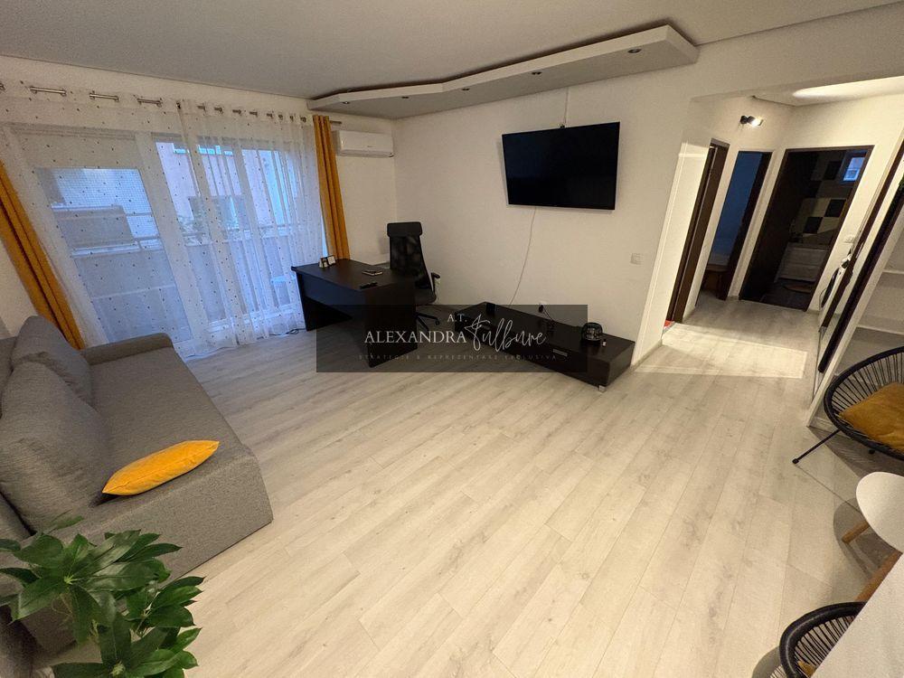 Apartament 2 camere decomandate, etaj intermediar, balcon, parcare - 1
