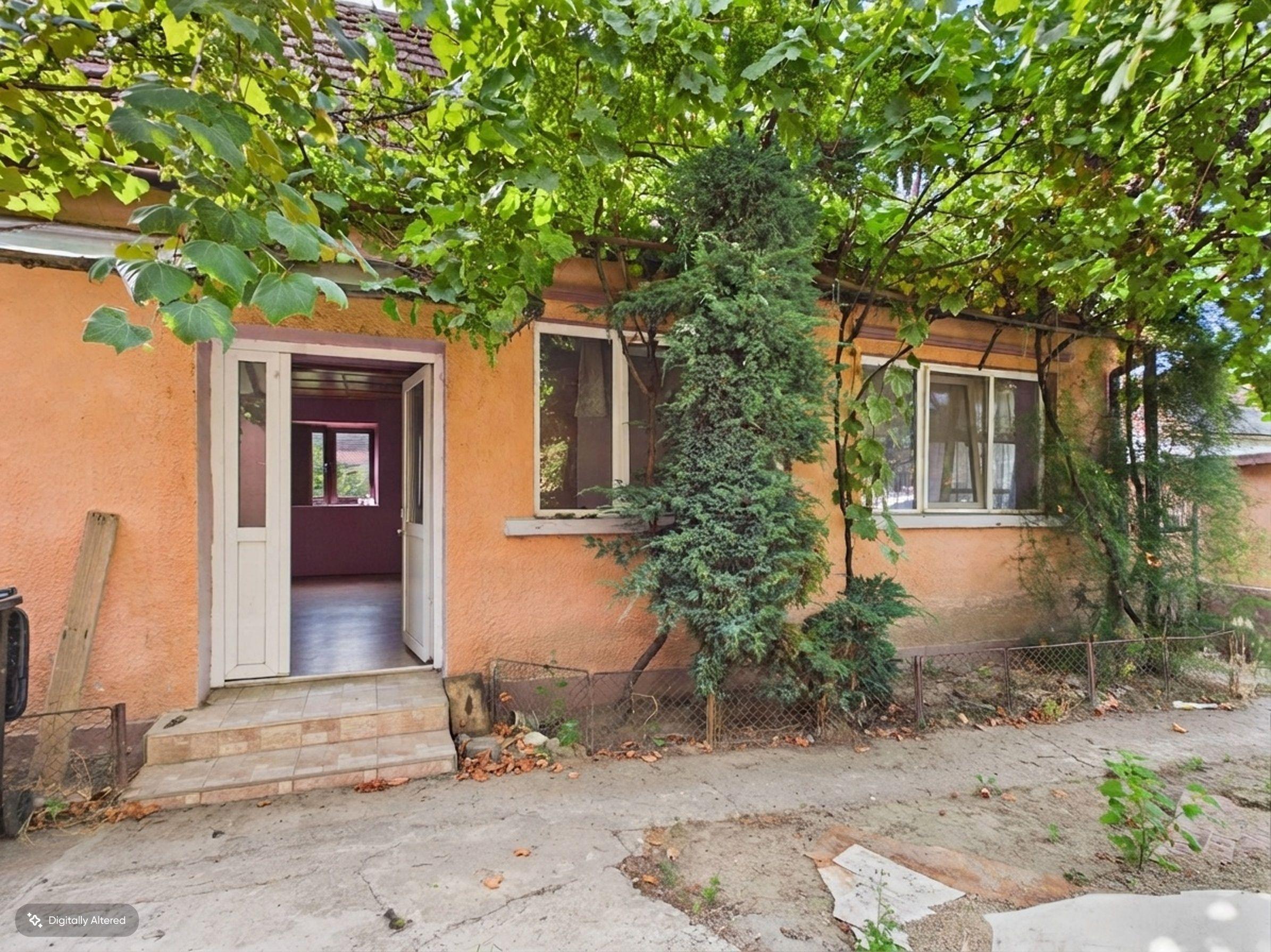 Casă Tileagd, 25 km Oradea, teren 328 mp - 2