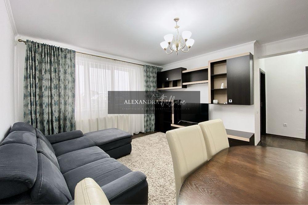 Apartament 3 camere, 2 balcoane, etaj intermediar, parcare.