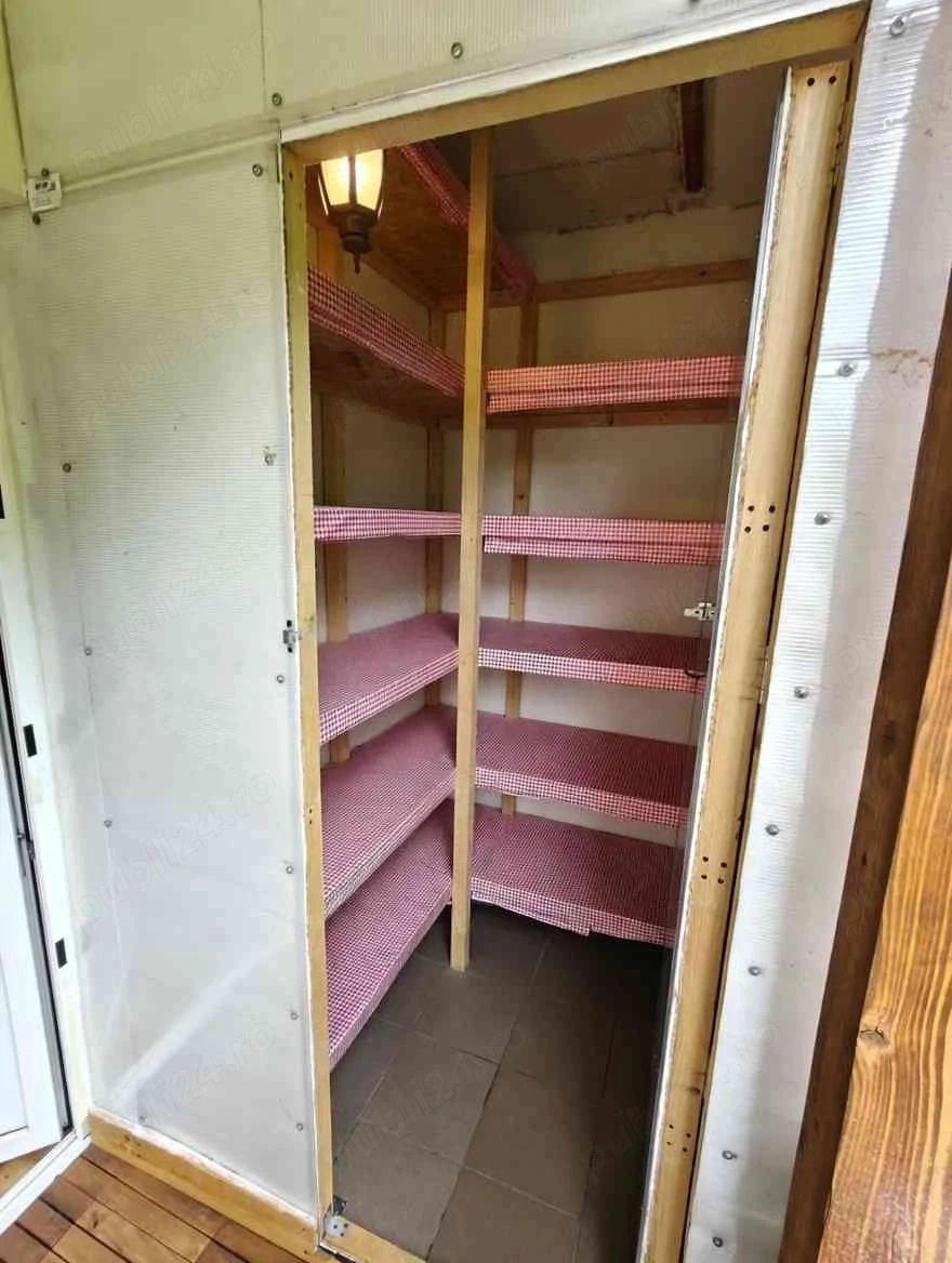 Apartament 3 camere, etaj intermediar, 2balcoane, parcare - 10