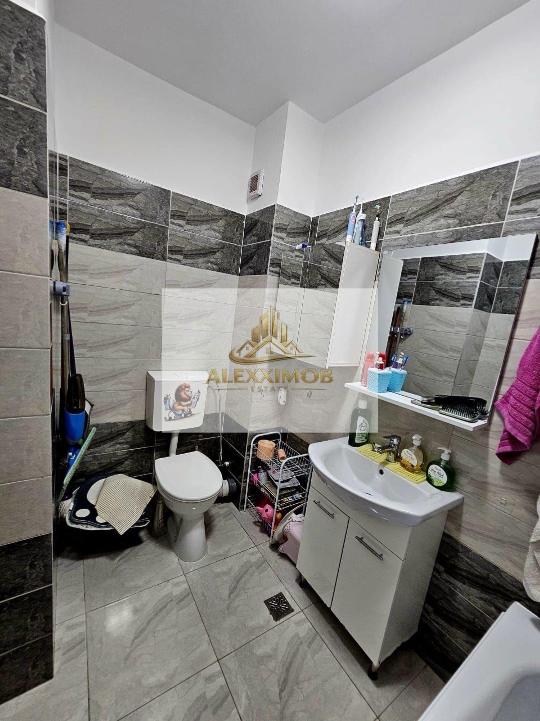 Apartament de Vanzare - 56 mp - ZONA GRAND ARENA - 2