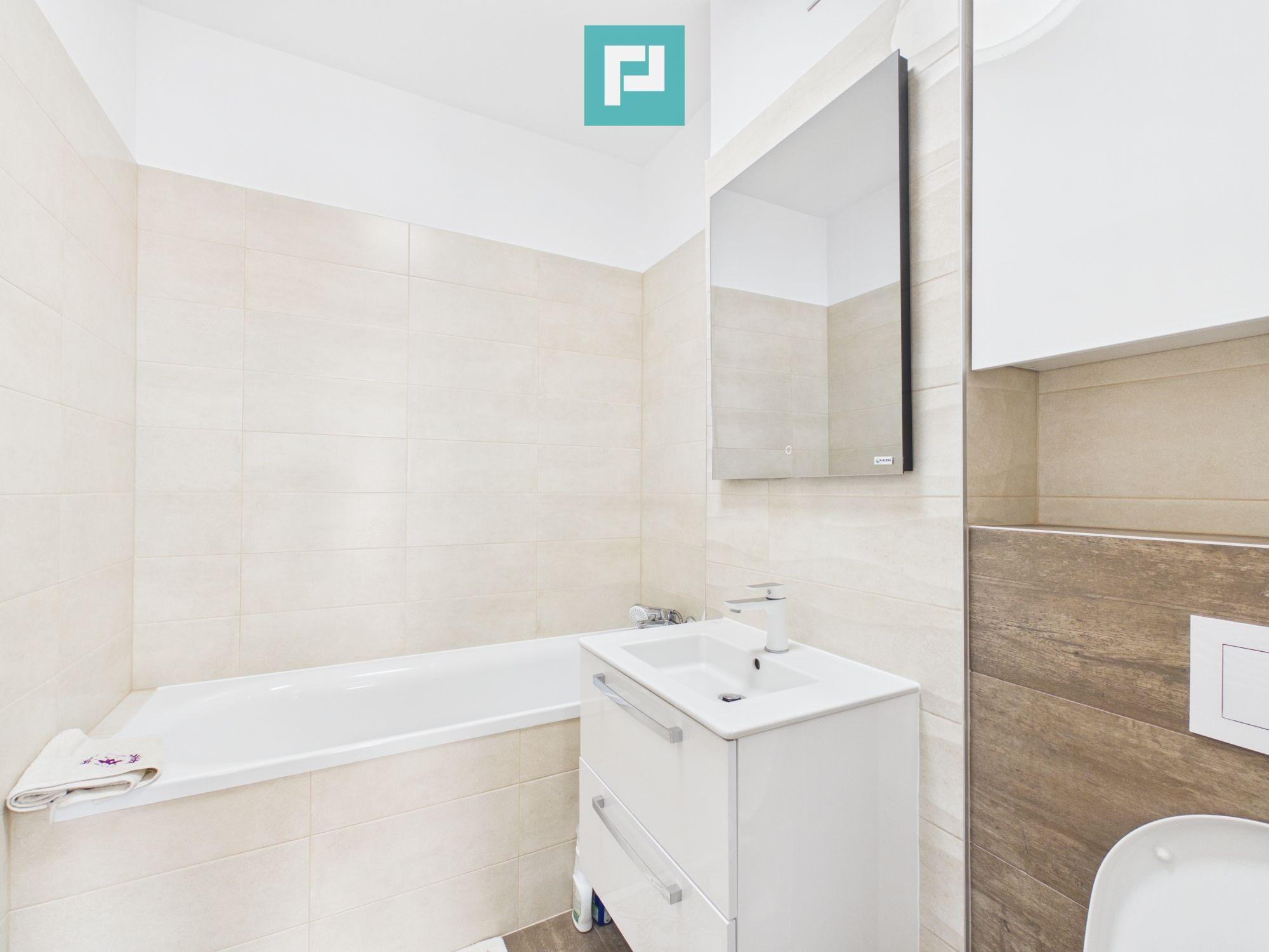 Apartament cu 3 camere Adora Park - 3