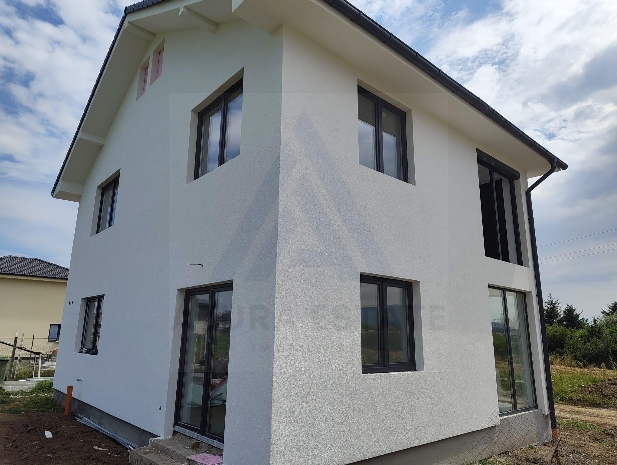 Casa premium 4 camere la alb teren de 310 mp 124 mp utili în Cristian - 2