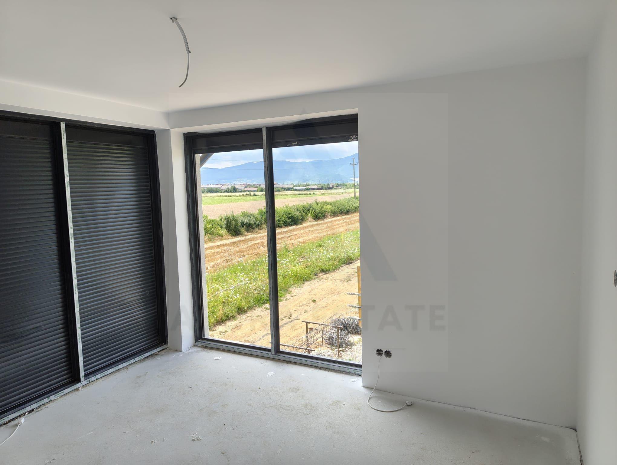 Casa premium 4 camere la alb teren de 310 mp 124 mp utili în Cristian - 9