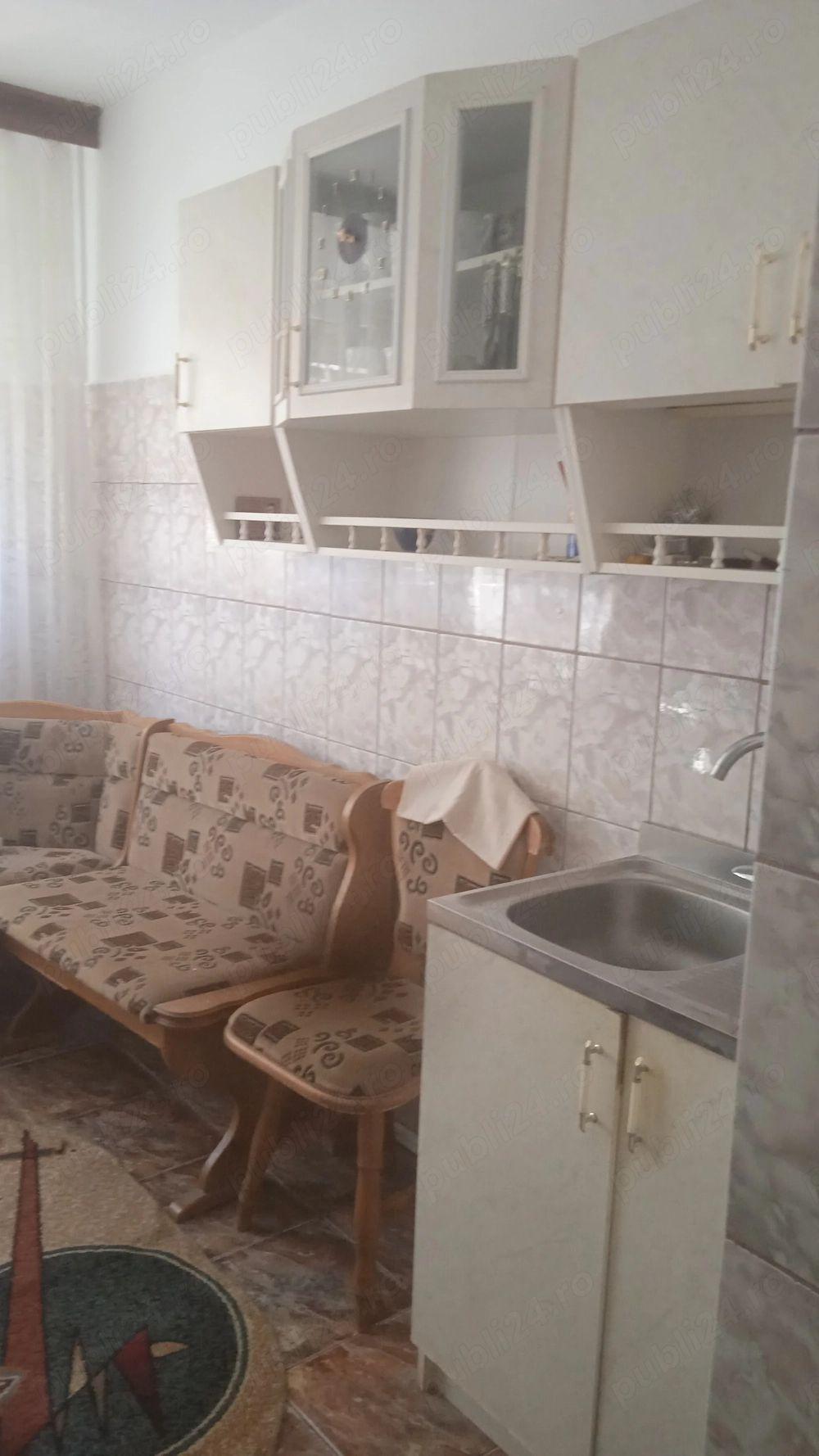 De inchiriat apartament cu 2 camere, Micro 20, 350 Euro - 8