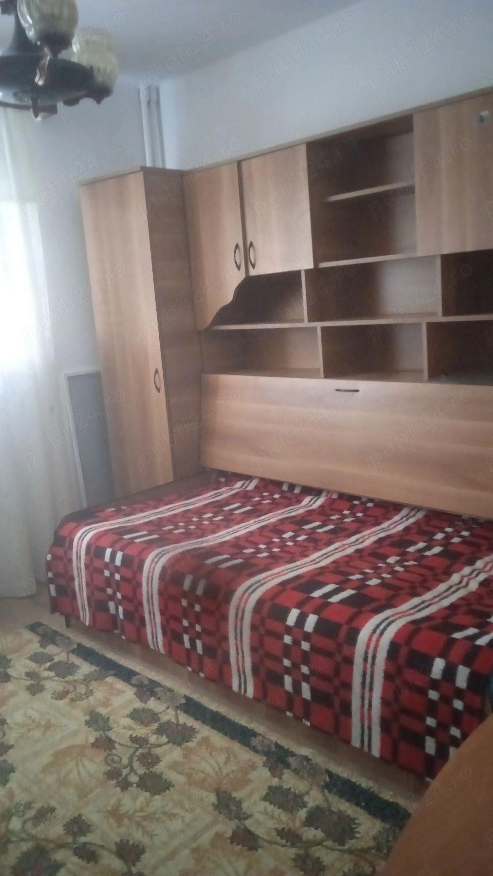De inchiriat apartament cu 2 camere, Micro 20, 350 Euro - 4