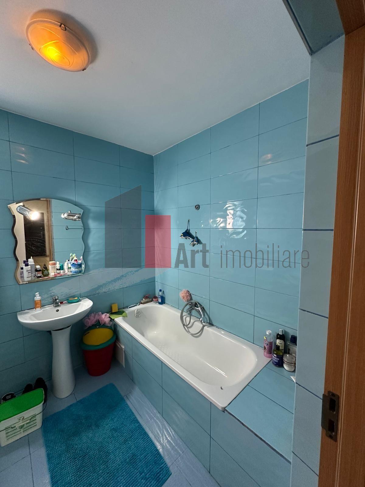 3 camere Prelungirea Ghencea - imobil 2014 - 10