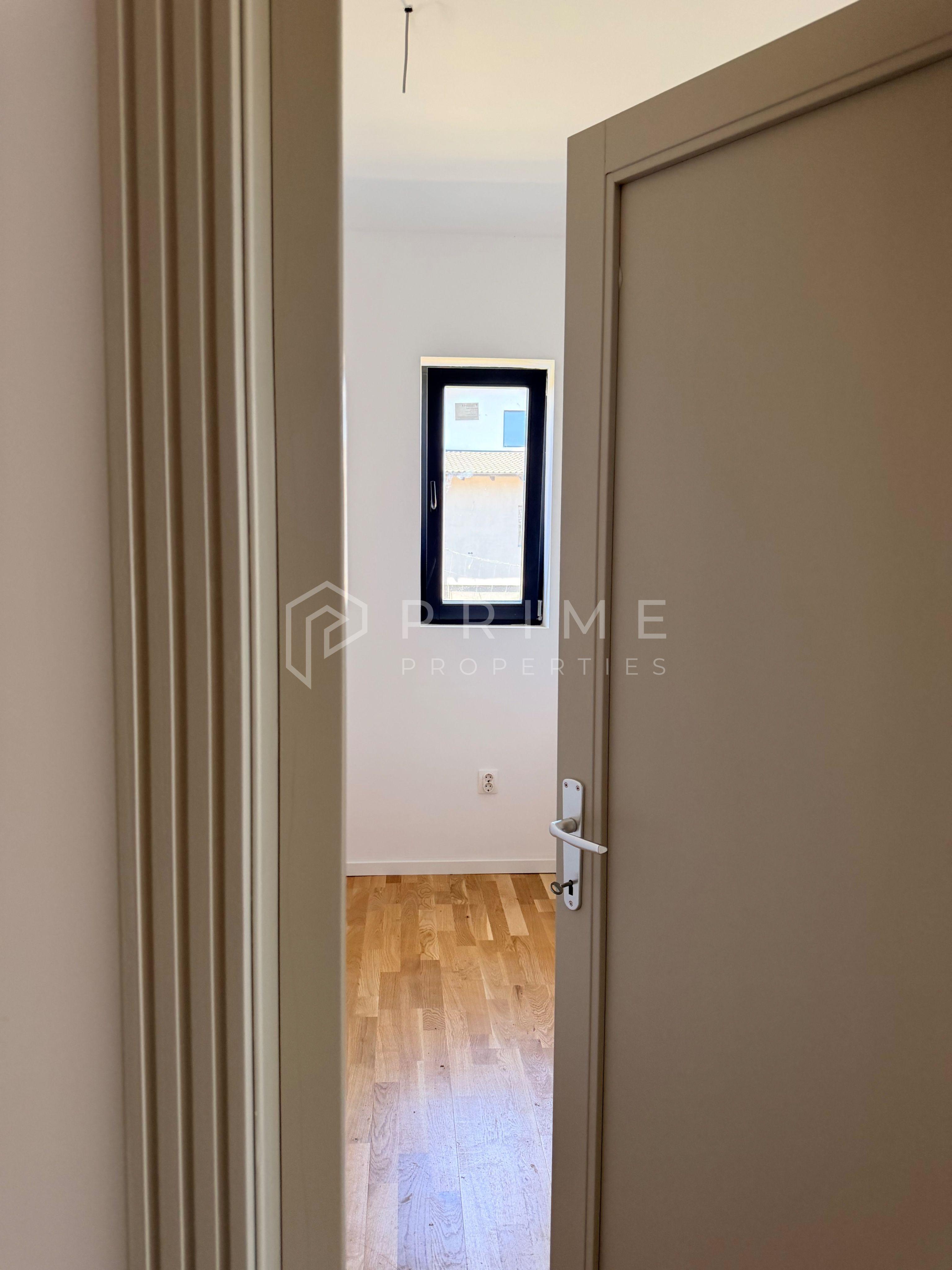 Vilă chalet modern cu perete panoramic de sticlă - Livezeni, Mureș - 10