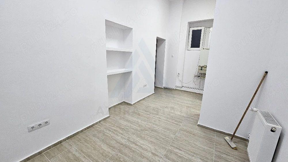 Spațiu Comercial Ultracentral Zona 9 Mai Trafic Pietonal Intens - 10