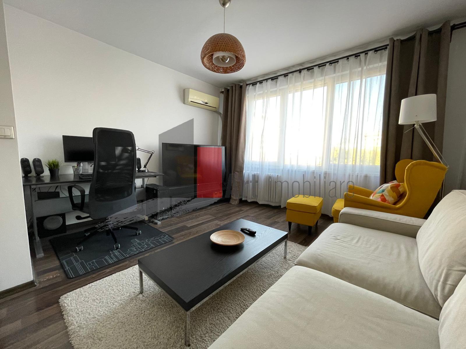 APARTAMENT 2 CAMERE -SALA PALATULUI - 6