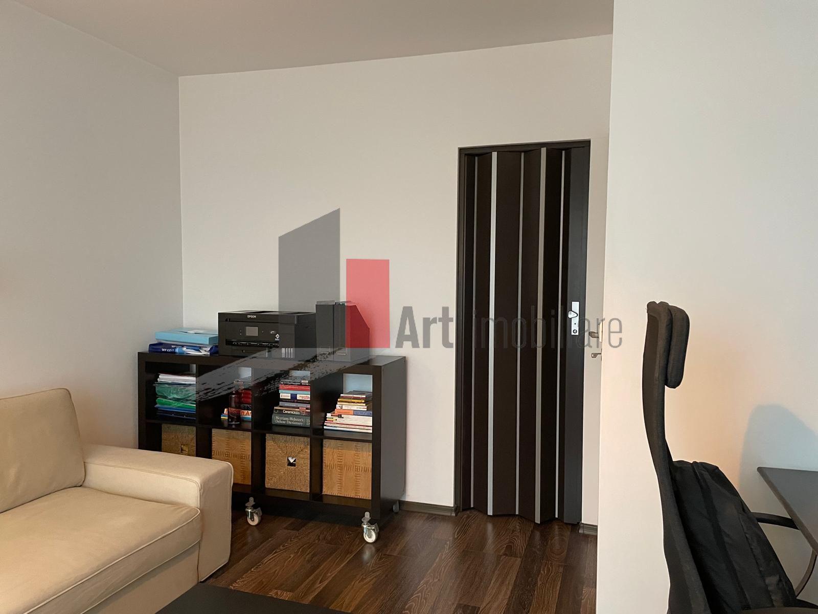 APARTAMENT 2 CAMERE -SALA PALATULUI - 22