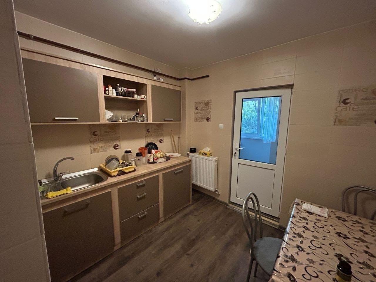De inchiriat apartament cu 2 camere, General, etaj 1, 400 euro - 10