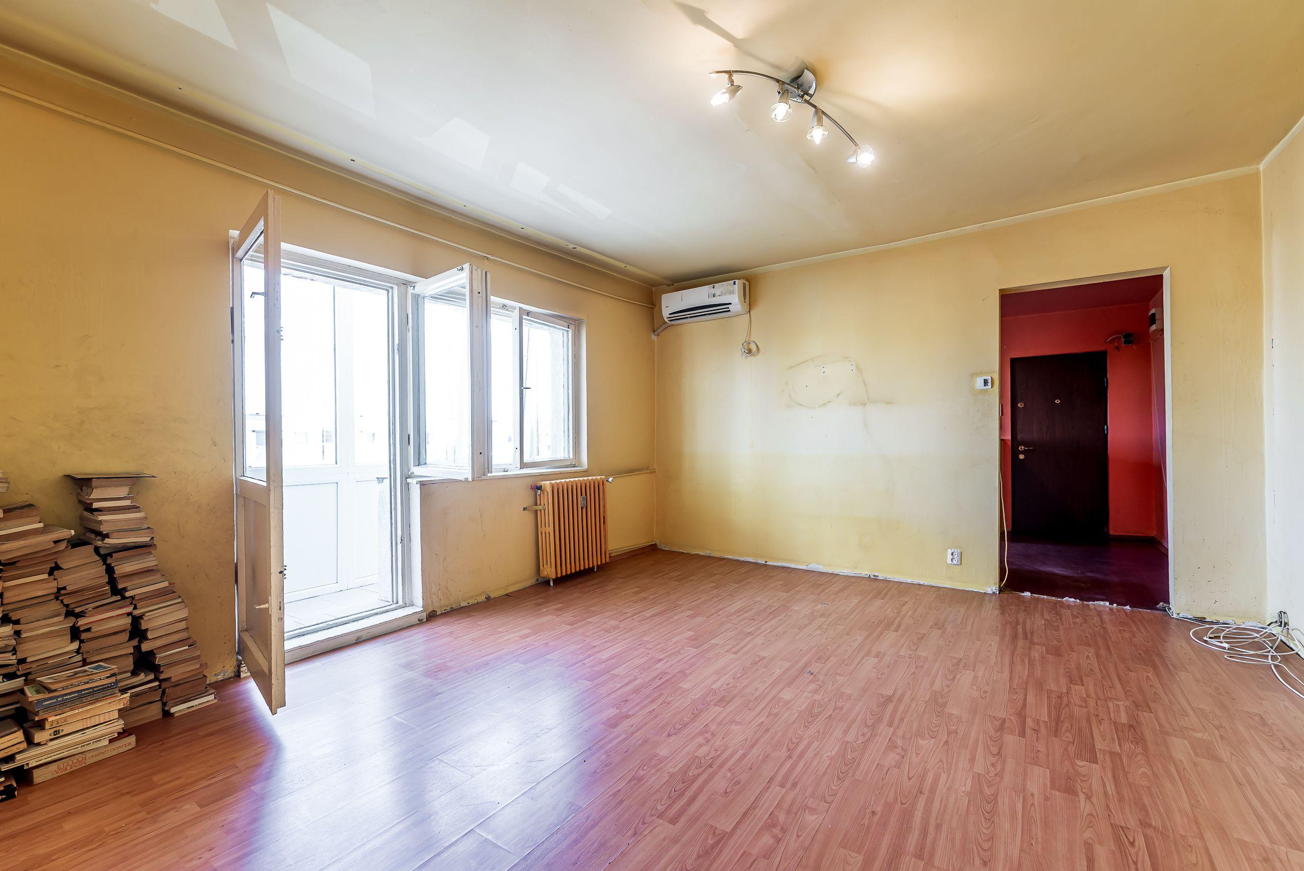 PRET NOU! Apartament 2 camere - 70 mp - Micalaca 700 - COMISION 0 - 4