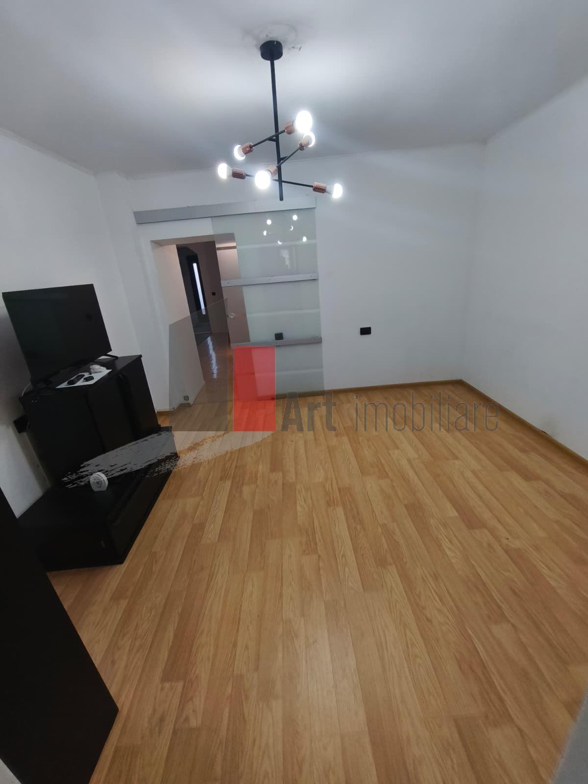 Casa Vanzare Giulesti 4 camere - 6