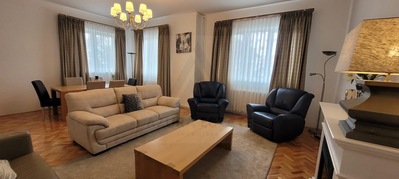 Casa duplex 4 camere 140 mp utili curte 150 mp zona Parcul Sub Arini - 1