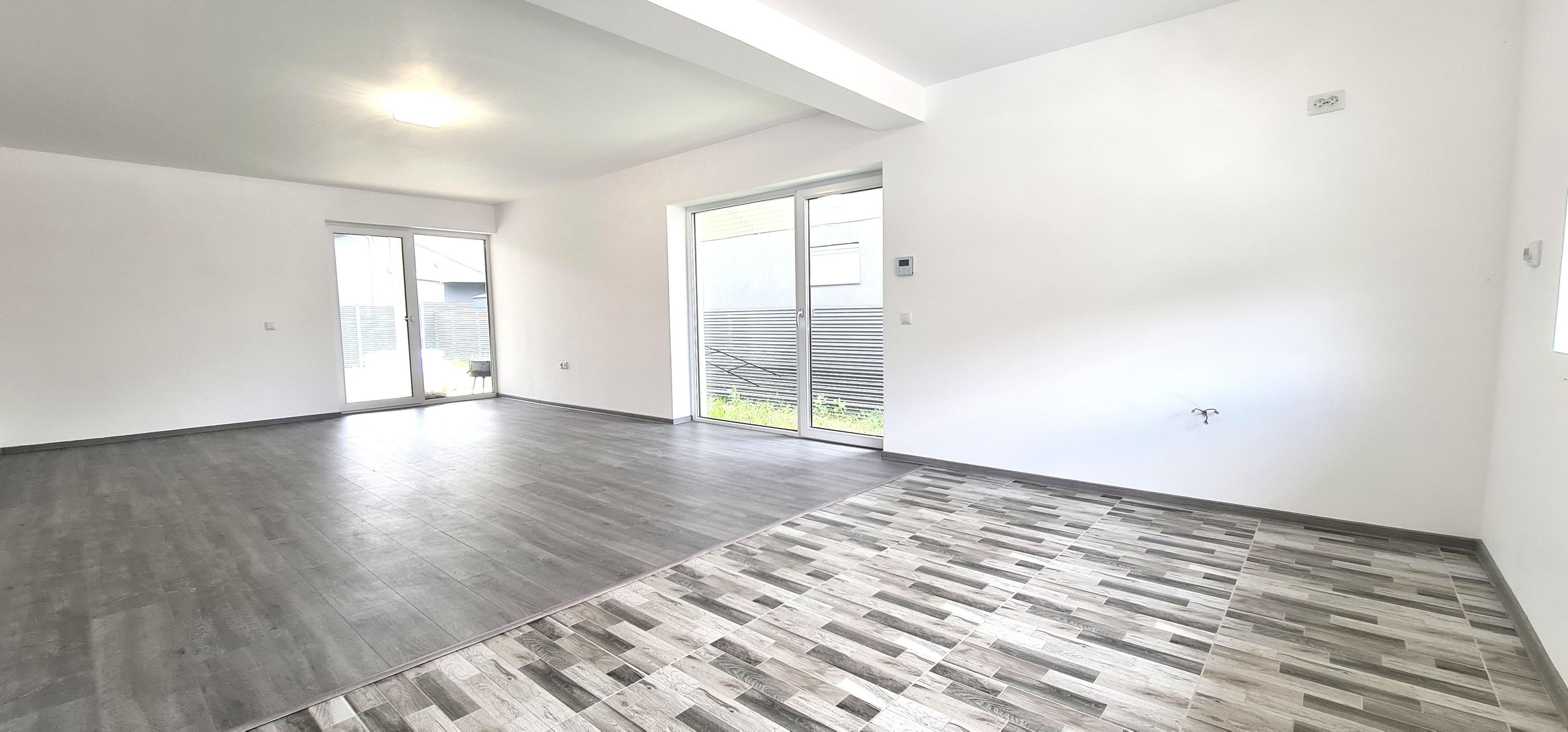 Casa 4 camere (nemobilata, neutilata) cartier Izvor Tarlungeni Brasov - 12