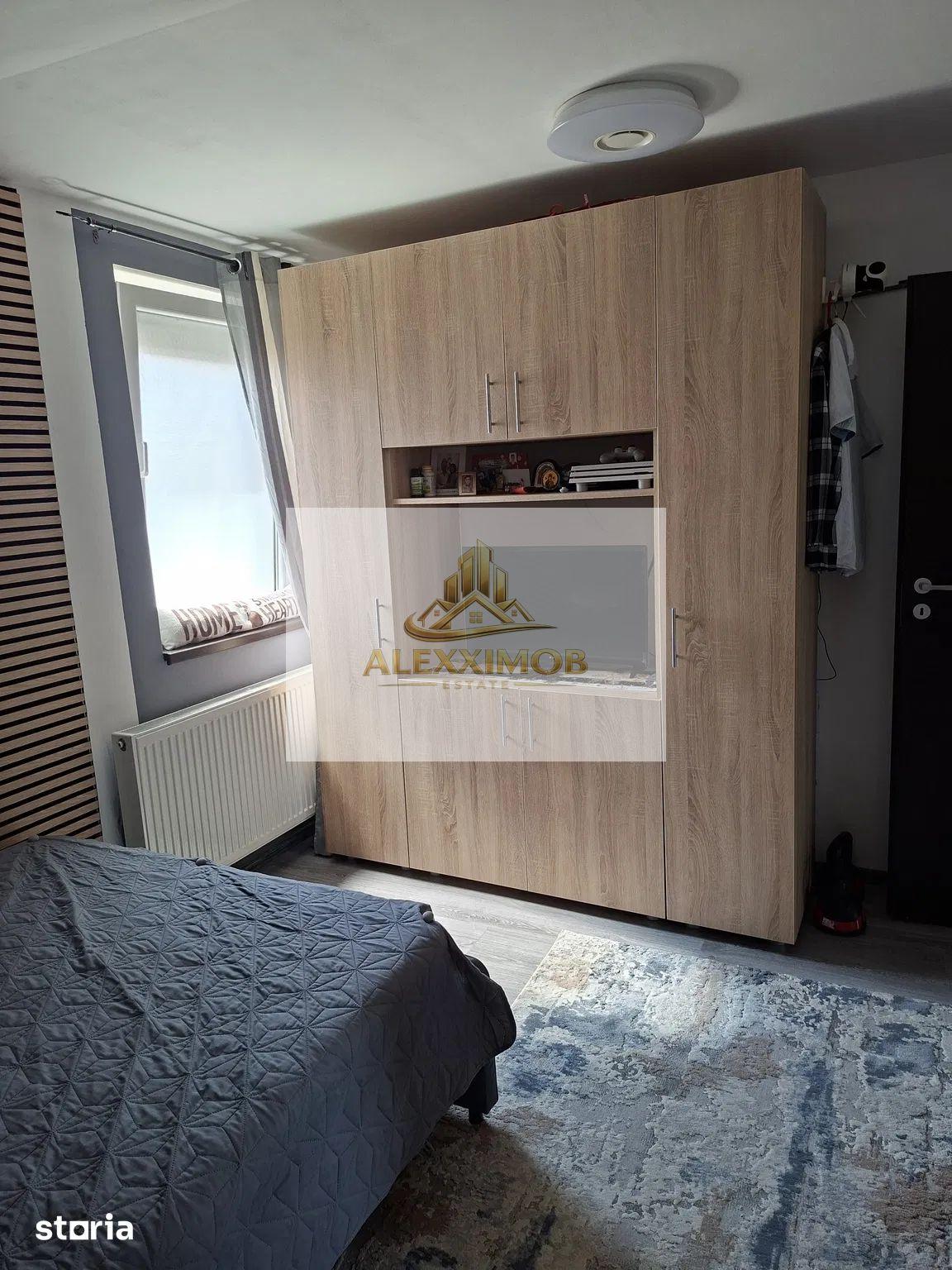Apartament de Vanzare - 3 Camere - Mansarda vila - 65 MP - 10