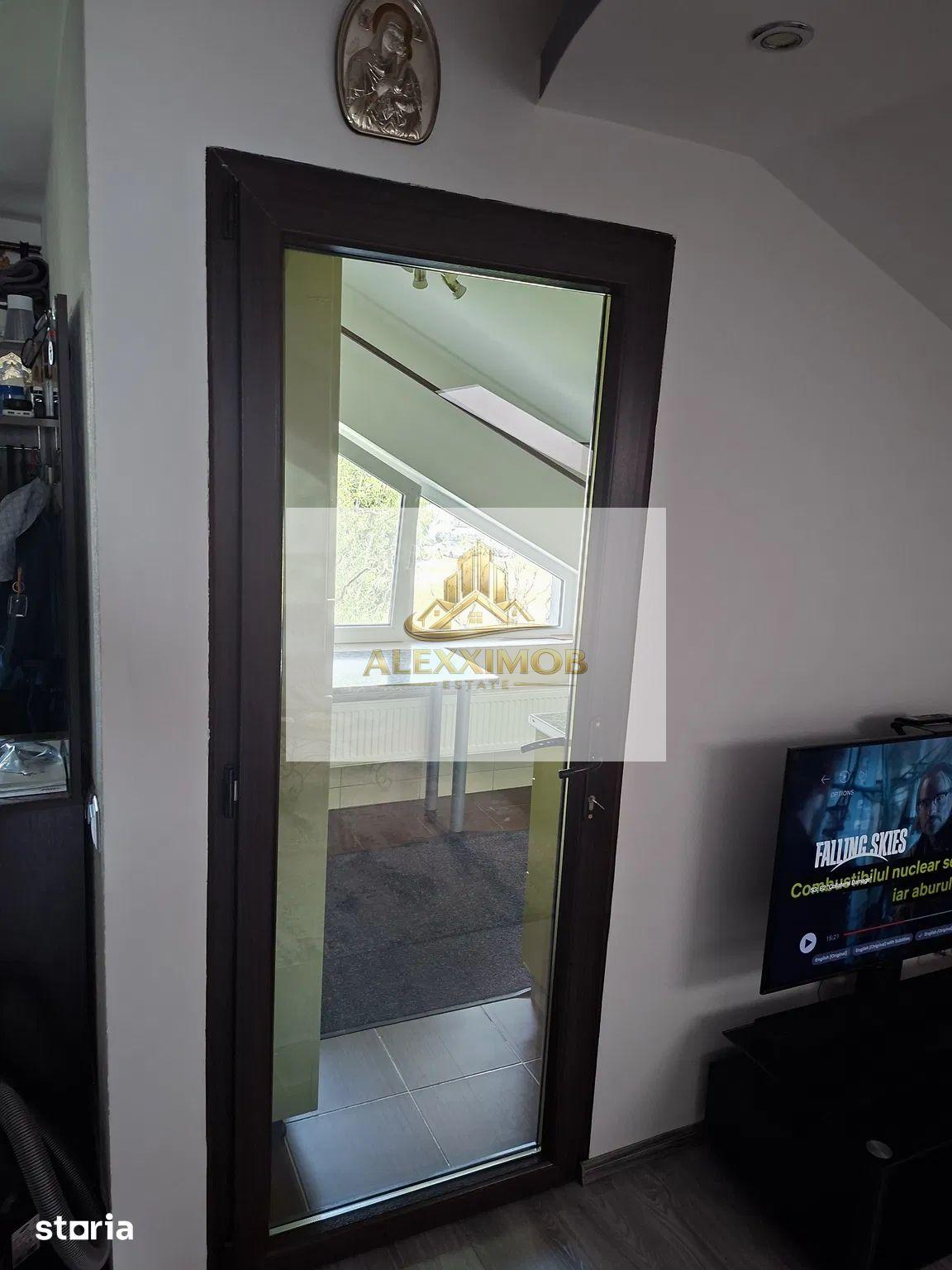 Apartament de Vanzare - 3 Camere - Mansarda vila - 65 MP - 13