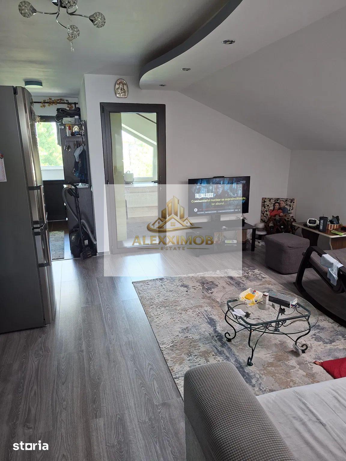 Apartament de Vanzare - 3 Camere - Mansarda vila - 65 MP - 1