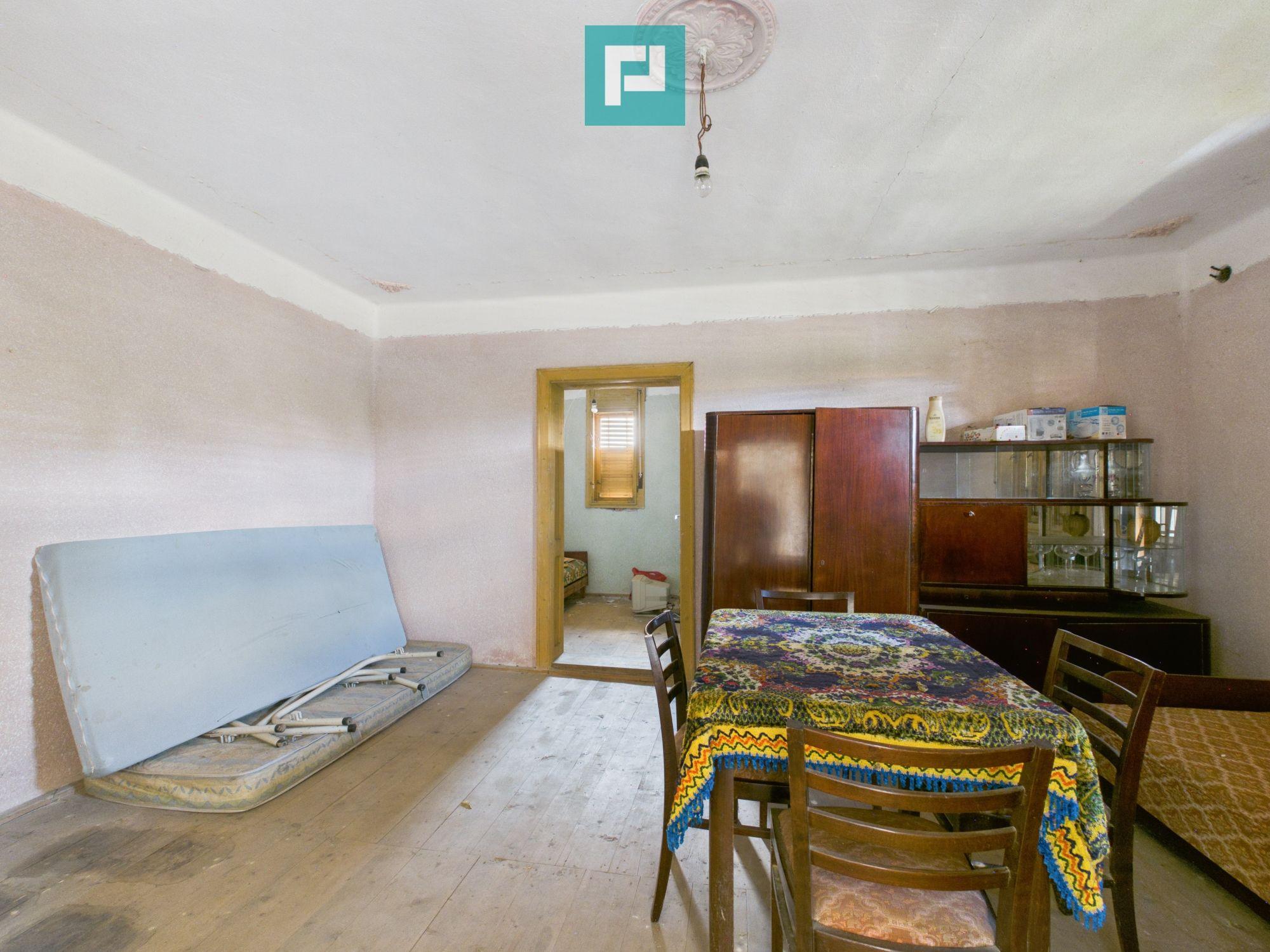 Casă semifinisată, cu 5 camere, în Bonțești Arad - 11