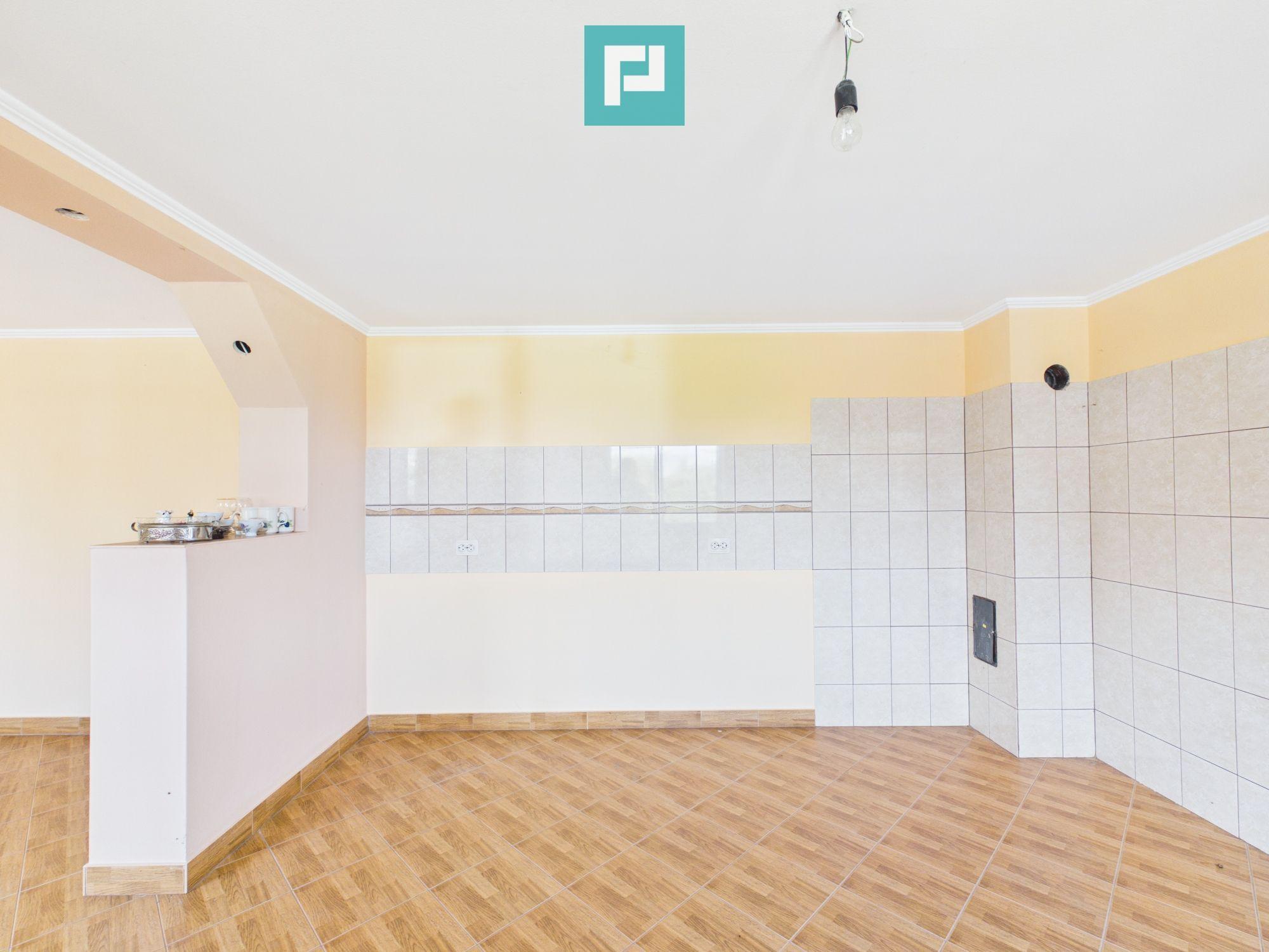 Casă semifinisată, cu 5 camere, în Bonțești Arad - 4