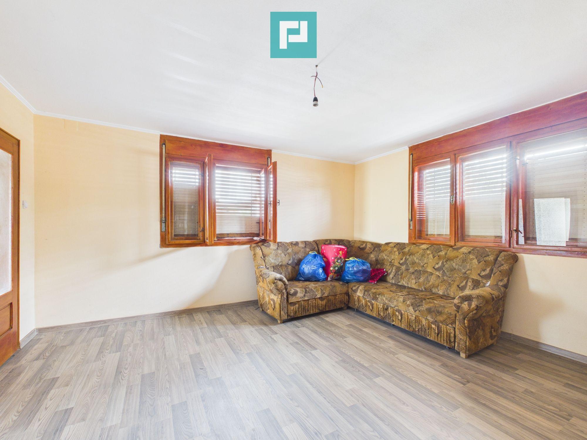 Casă semifinisată, cu 5 camere, în Bonțești Arad - 10