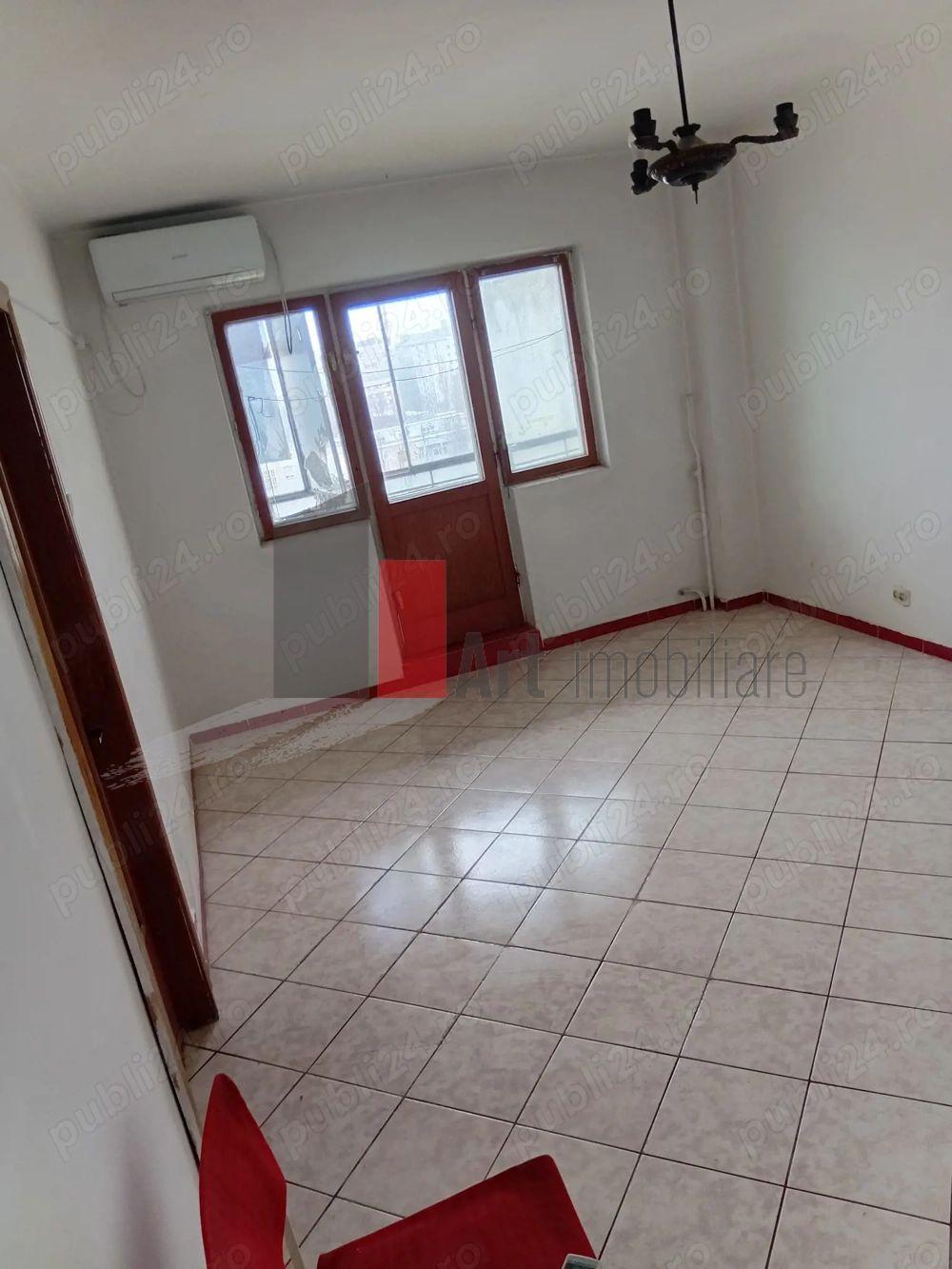 Vindem apartament 2 camere in Crangasi - 4