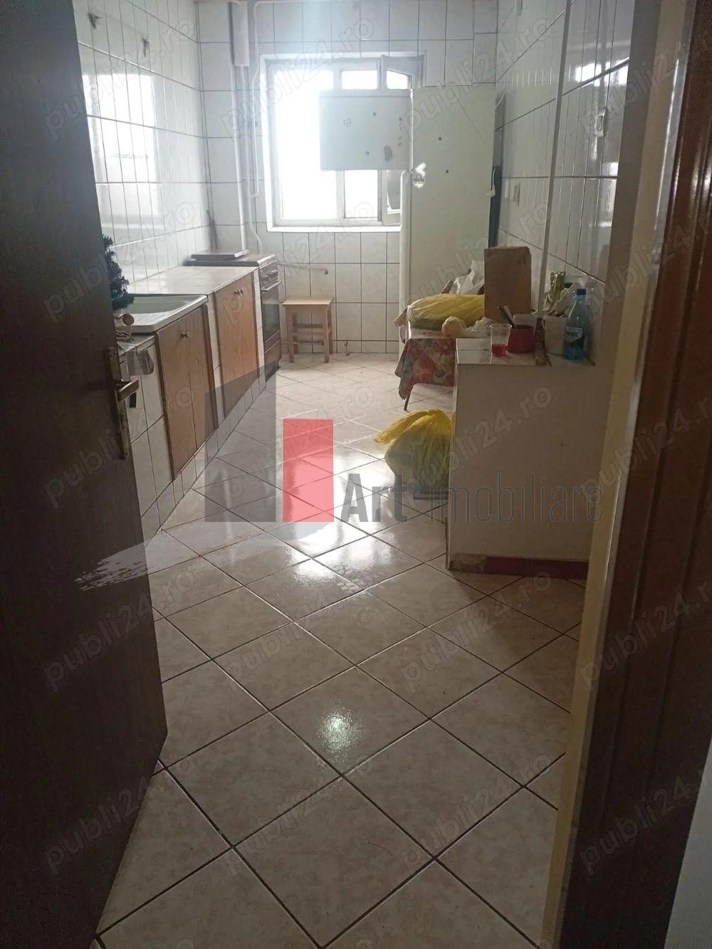 Vindem apartament 2 camere in Crangasi - 6