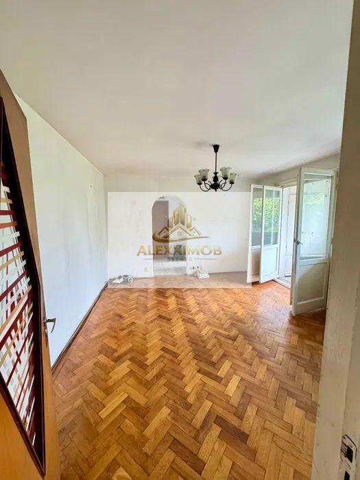 Apartament 3 Camere de Vanzare - 70 mp - Bd. Alexandru Obregia - 4