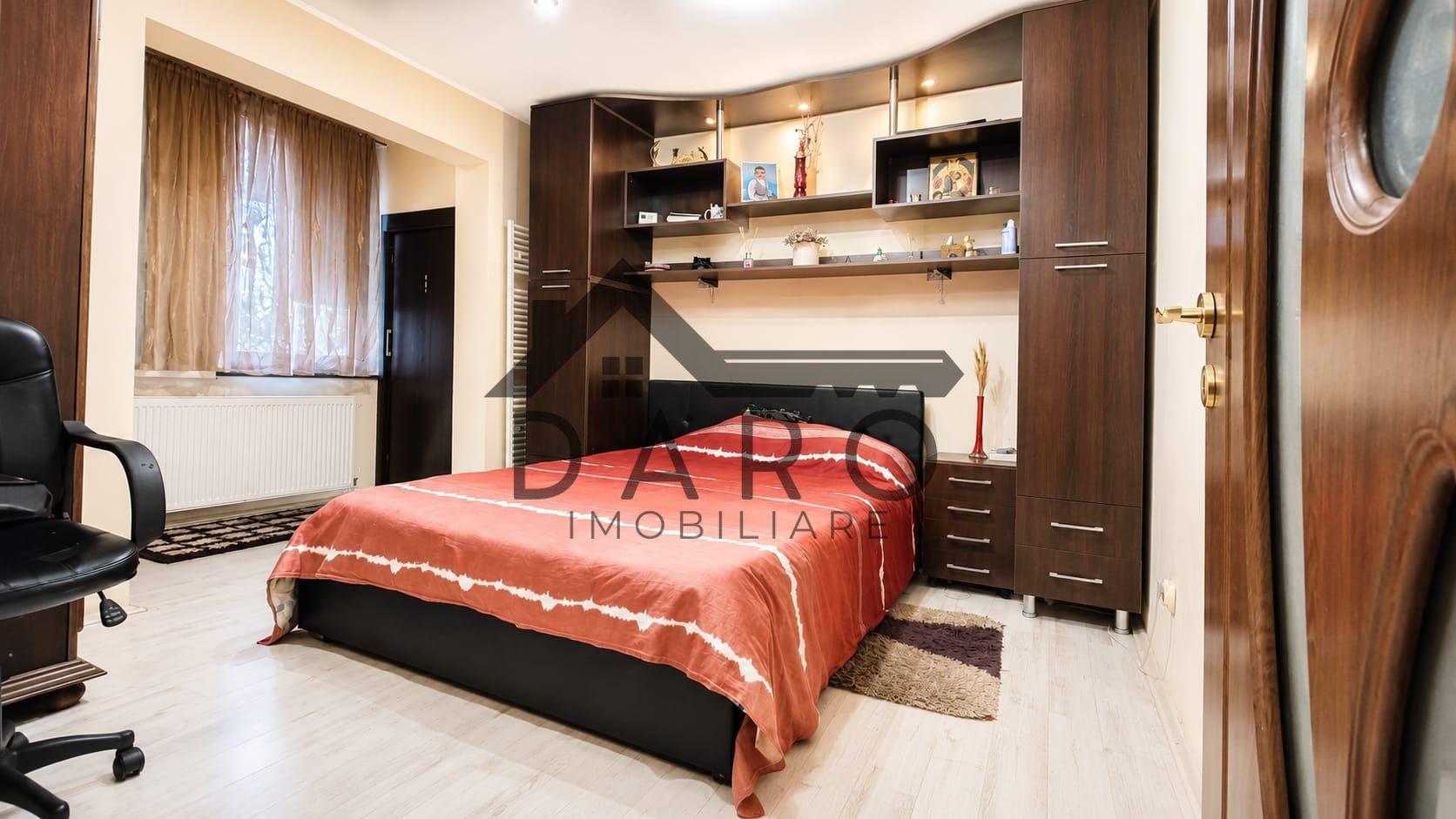 DE VANZARE APARTAMENT CU 3 CAMERE PE STR. MUNCII CARTIERUL TUDOR ET. 3 - 9