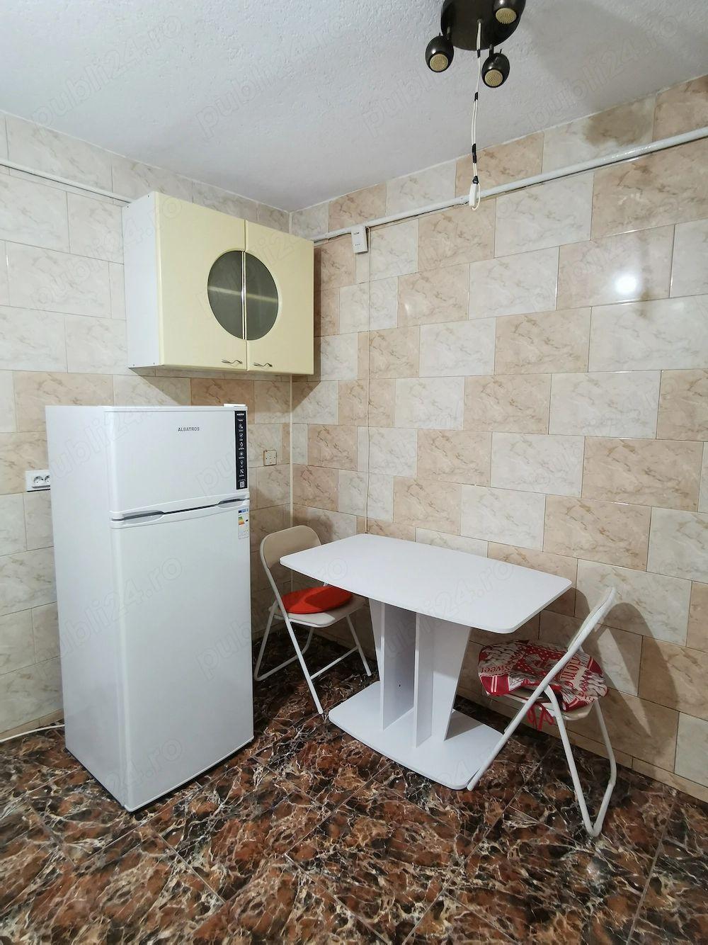 De inchiriat apartament 3 camere, parter, zona Constructorilor, 400 Euro - 7