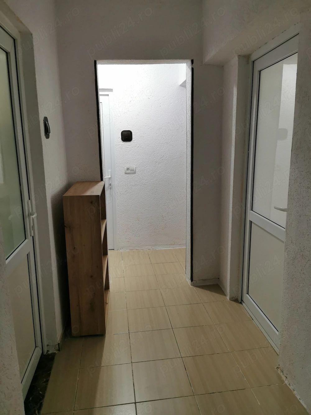 De inchiriat apartament 3 camere, parter, zona Constructorilor, 400 Euro - 5