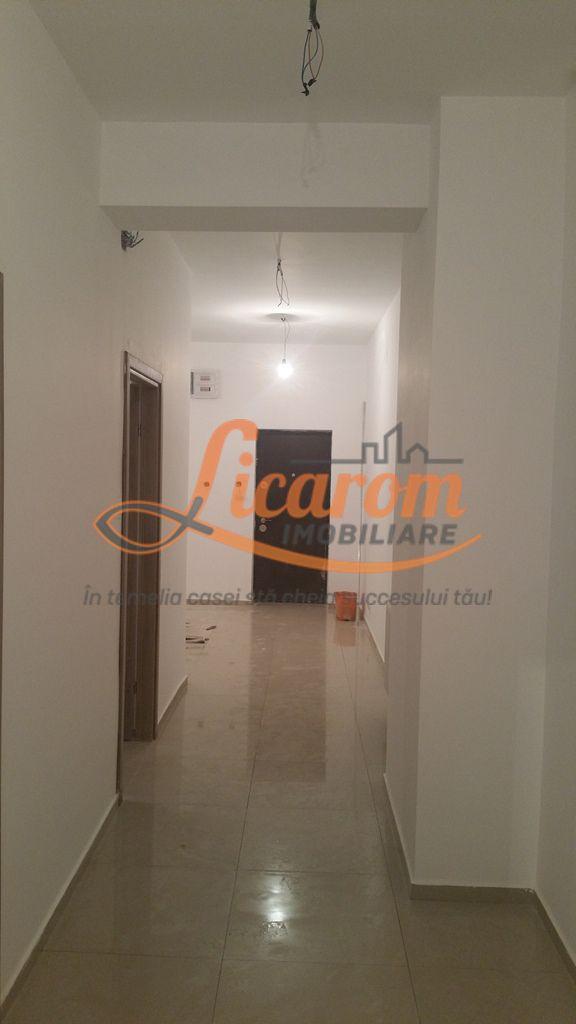 Spatiu de birou Centrul Civic str Mihail Kogalniceanu pret 600 euro