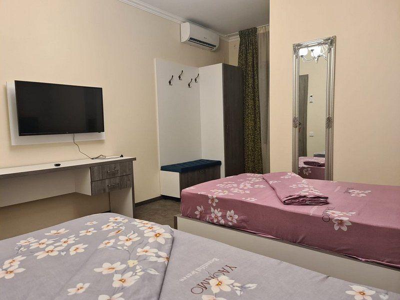 Vila P+1E, 7 camere, curte amenajata - zona Mall, George Cosbuc, 2750 E - 12