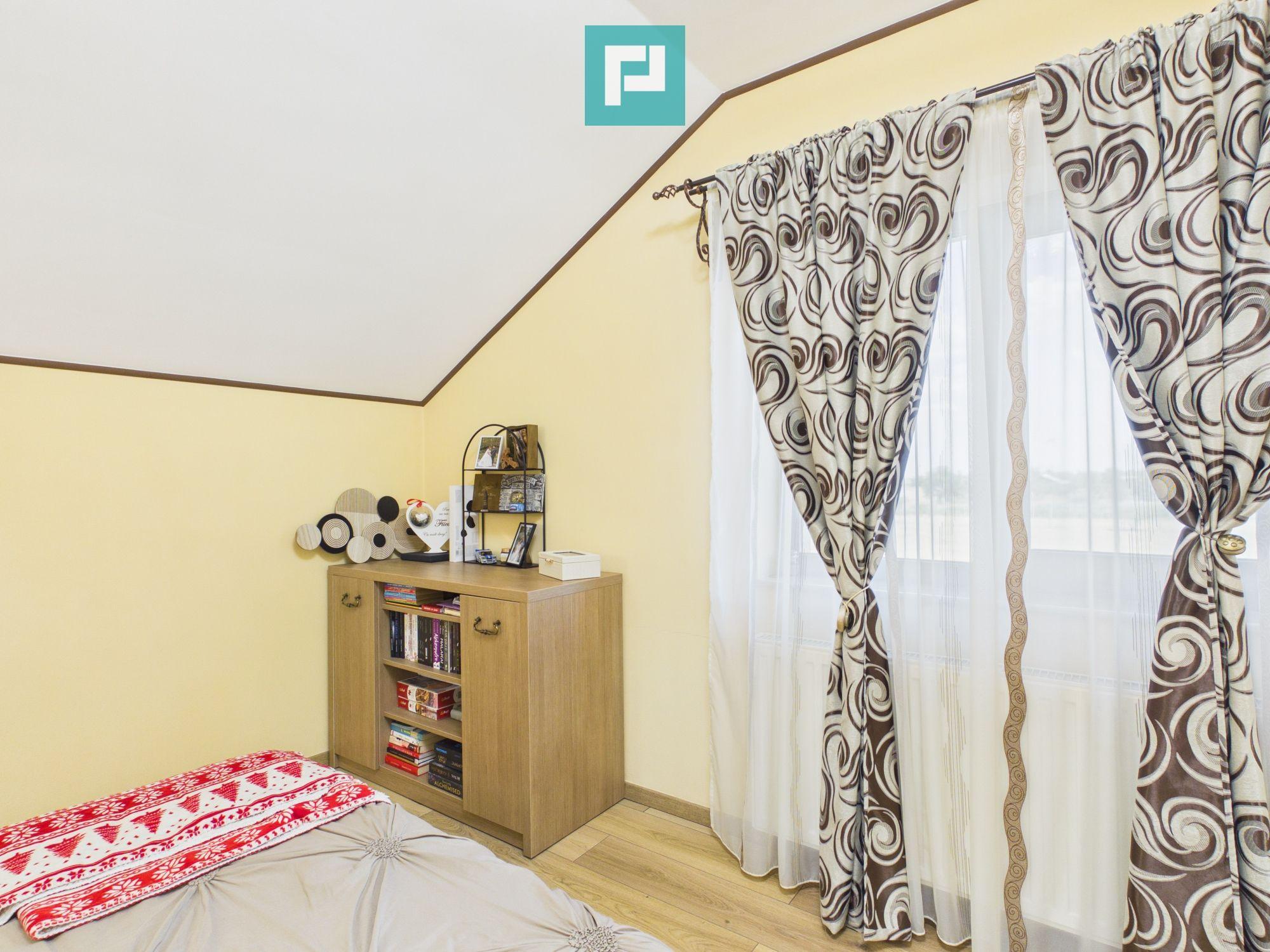 Vilă unică în Șiria | 160 mp utili | Teren 945 mp - 13