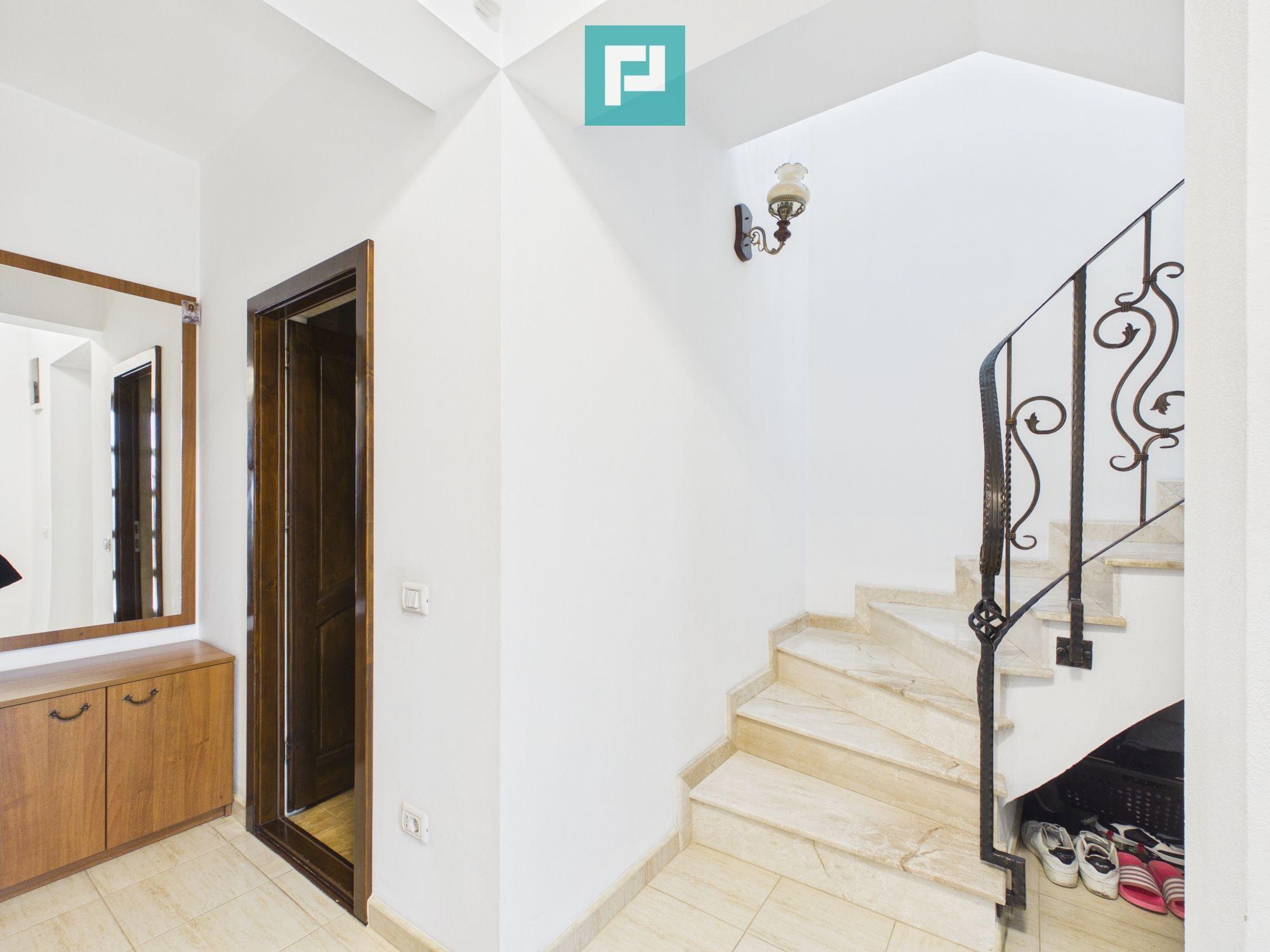 Vilă unică în Șiria | 160 mp utili | Teren 945 mp - 15