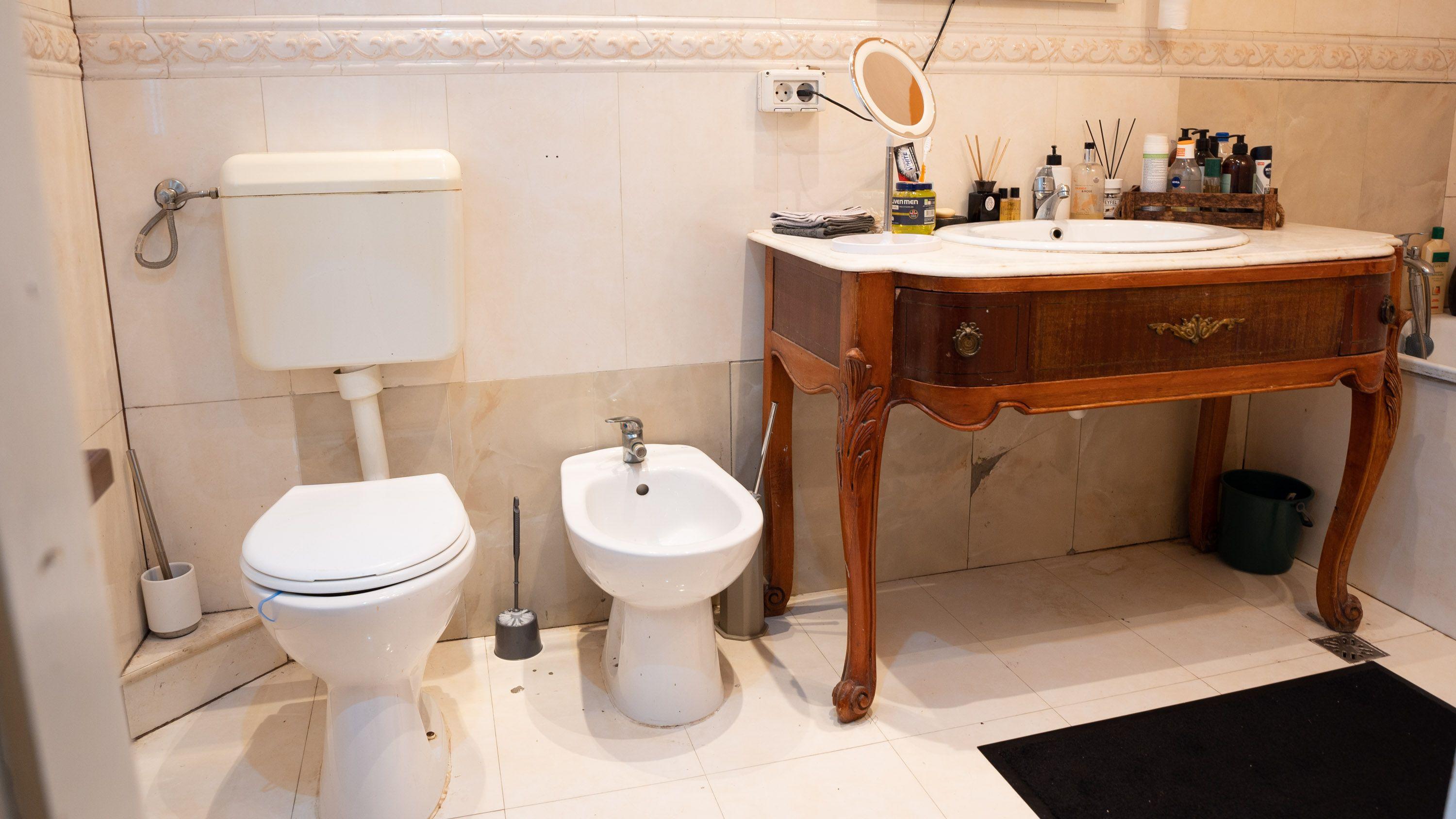 Arad central | 2 camere | 2 băi | balcon - 8