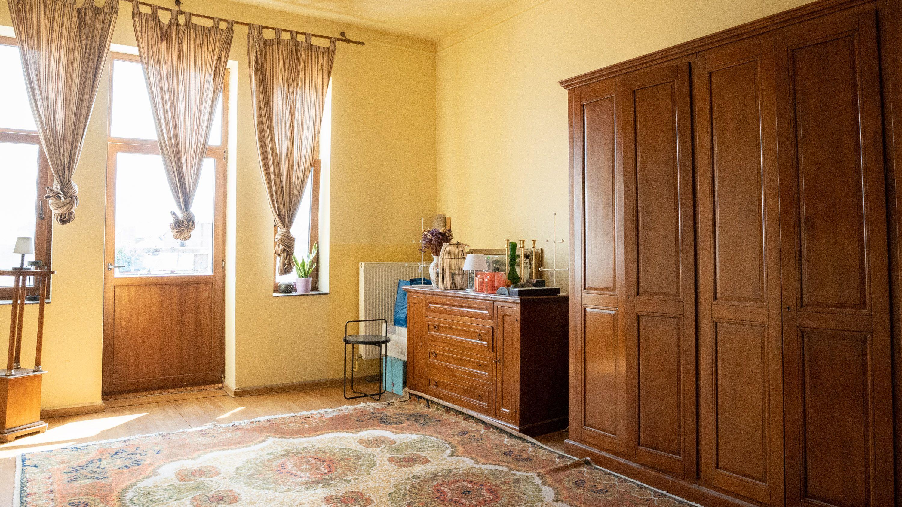 2 camere. Adresă centrală. 99 mp construiți. 2 băi. Etaj 3. - 9